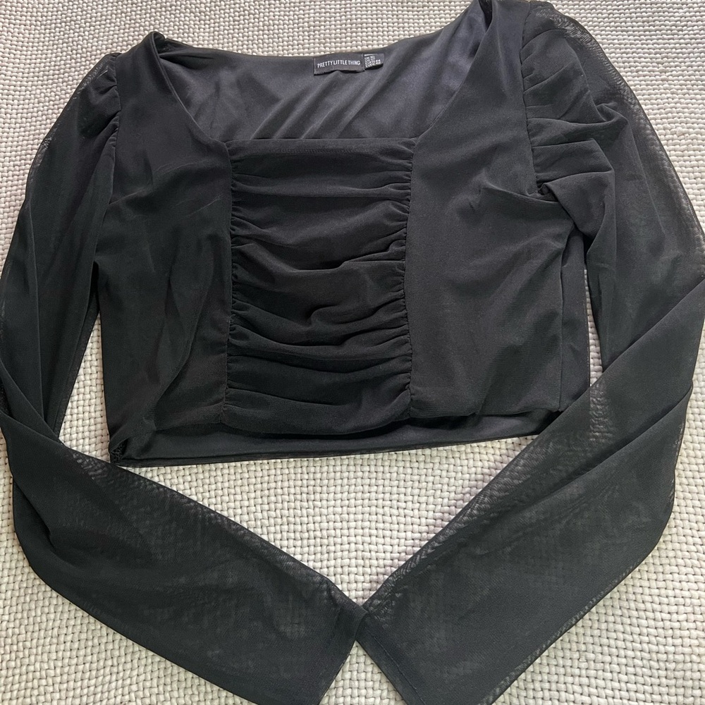 Women’s PrettyLittleThing Top